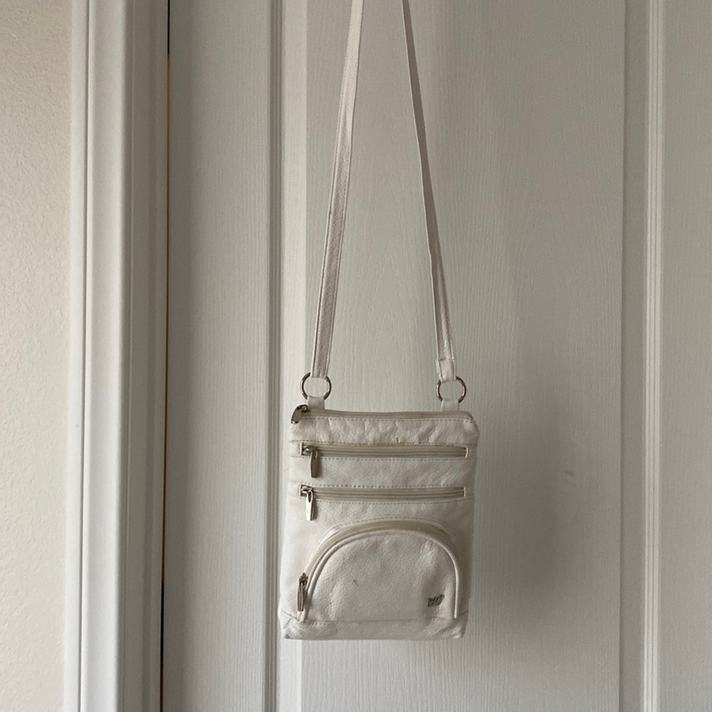 Multi-pocket Crossbody Bag